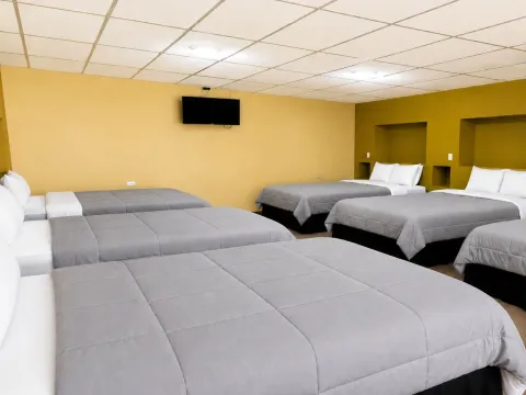Kartagus Hotel