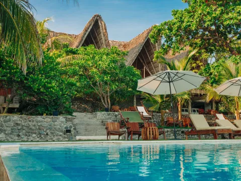 Puro Surf Hotel