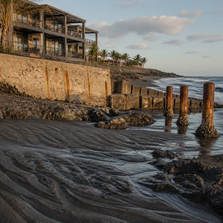 Where to stay during the WSL Surf City Pro: a coast guide from Punta Roca to El Zonte